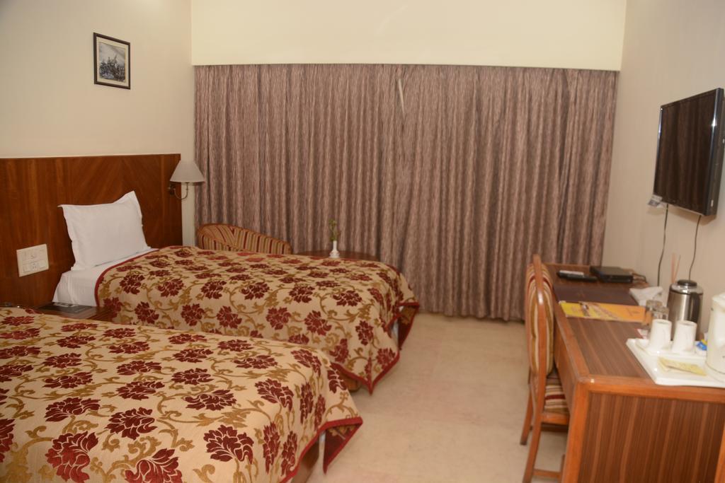 Hotel Patliputra Ashok Patna  Værelse billede